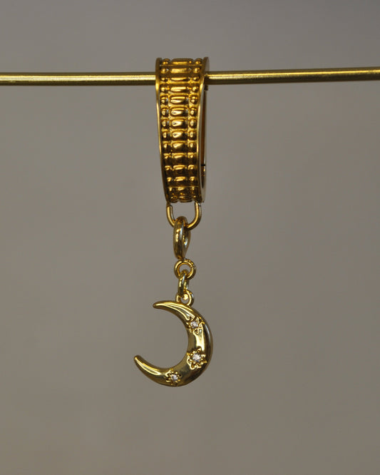 Luna charm
